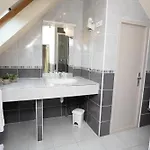 Logis-hotel & Restaurant Le Carnot 2*