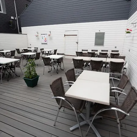 Hotel Logis-Hotel & Restaurant Le Carnot