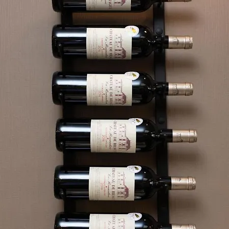 Logis-hotel & Restaurant Le Carnot 2*