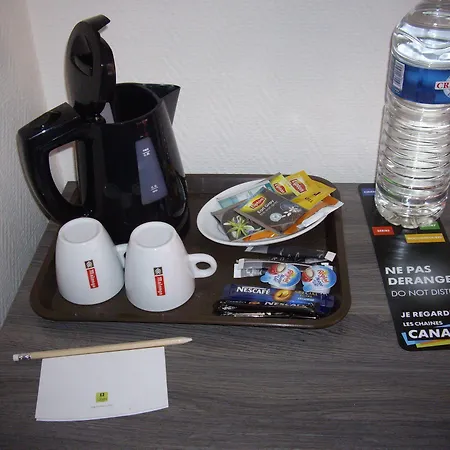 Logis-hotel & Restaurant Le Carnot 2* ボルベック