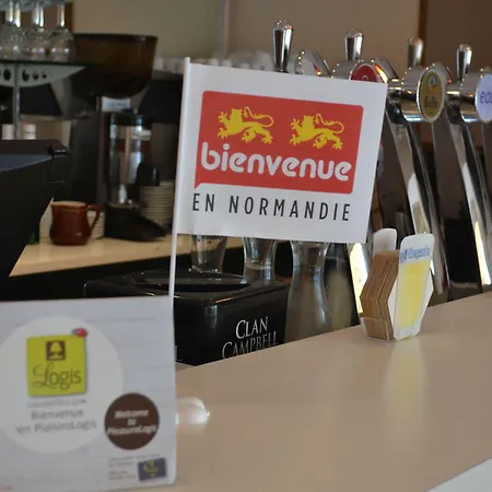 Logis-hotel & Restaurant Le Carnot ホテル 2*