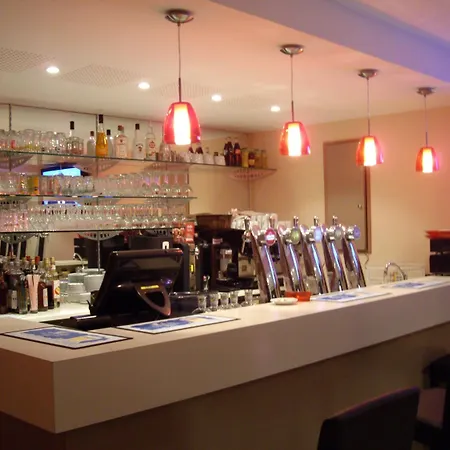 Hotel Le Carnot Bolbec