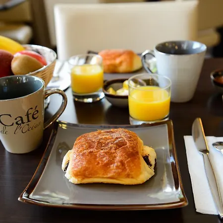 Logis-hotel & Restaurant Le Carnot 2* ボルベック