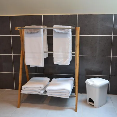 Logis-hotel & Restaurant Le Carnot ボルベック