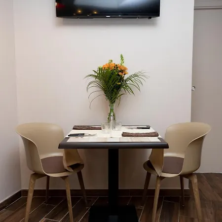 ホテル Logis-hotel & Restaurant Le Carnot ボルベック