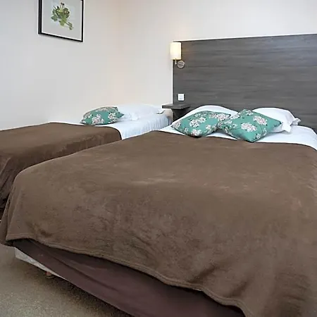 Отель Logis-hotel & Restaurant Le Carnot Больбек