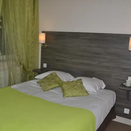 Logis-hotel & Restaurant Le Carnot Hotel