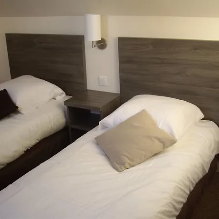 Logis-Hotel & Restaurant Le Carnot Hotel