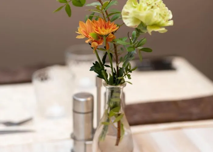 Logis-hotel & Restaurant Le Carnot 2*