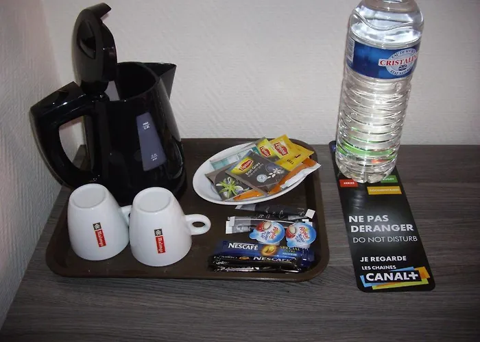 Logis-hotel & Restaurant Le Carnot Hotel Bolbec